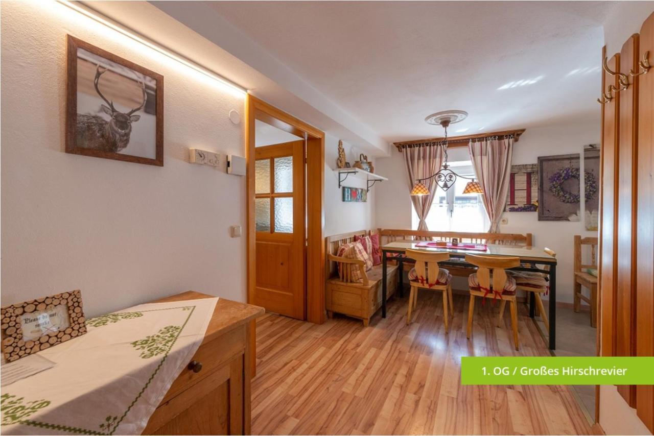 Platzhirsch Zur Alten Wagnerei Gastehaus Bed and Breakfast Saint Wolfgang Esterno foto