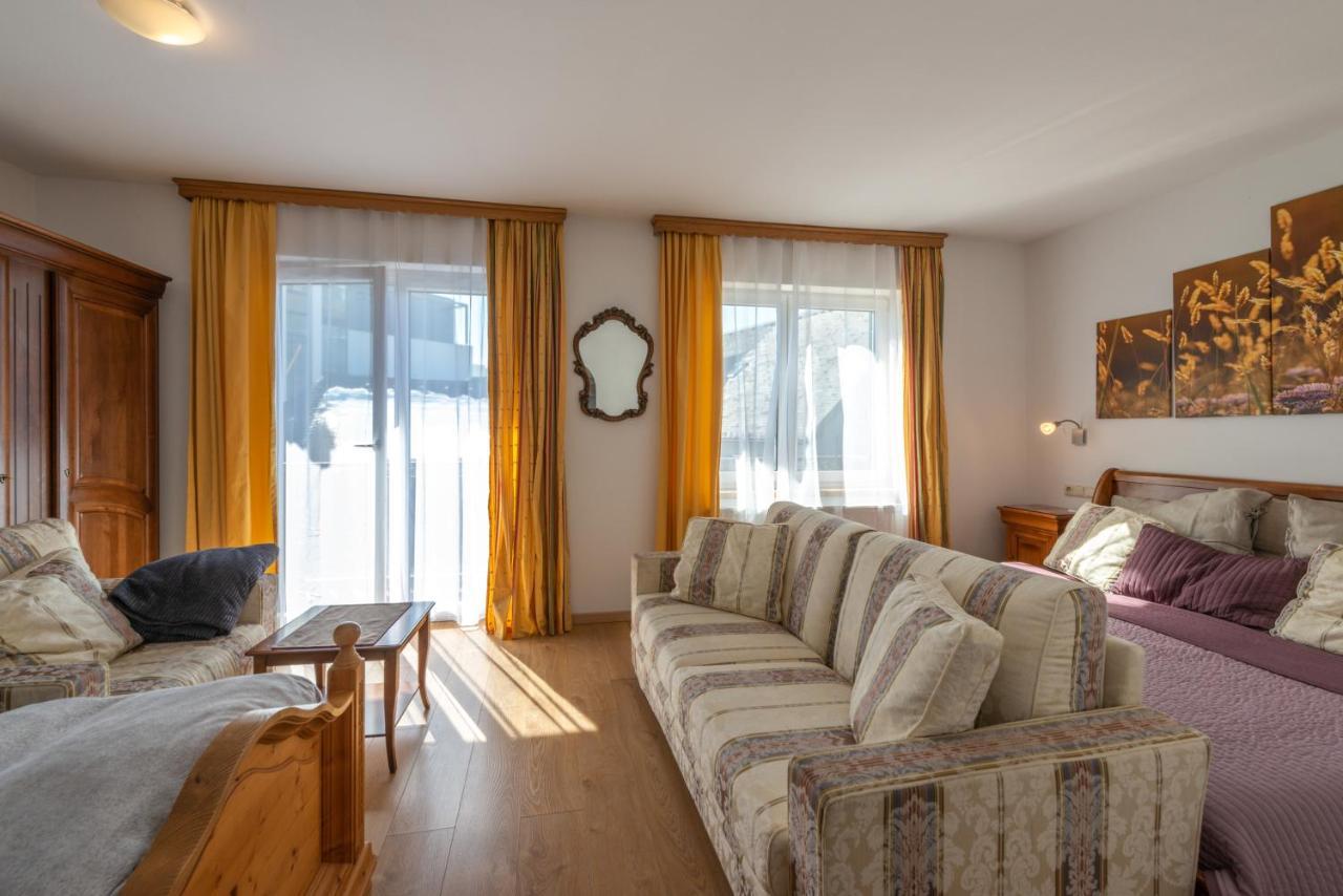 Platzhirsch Zur Alten Wagnerei Gastehaus Bed and Breakfast Saint Wolfgang Esterno foto