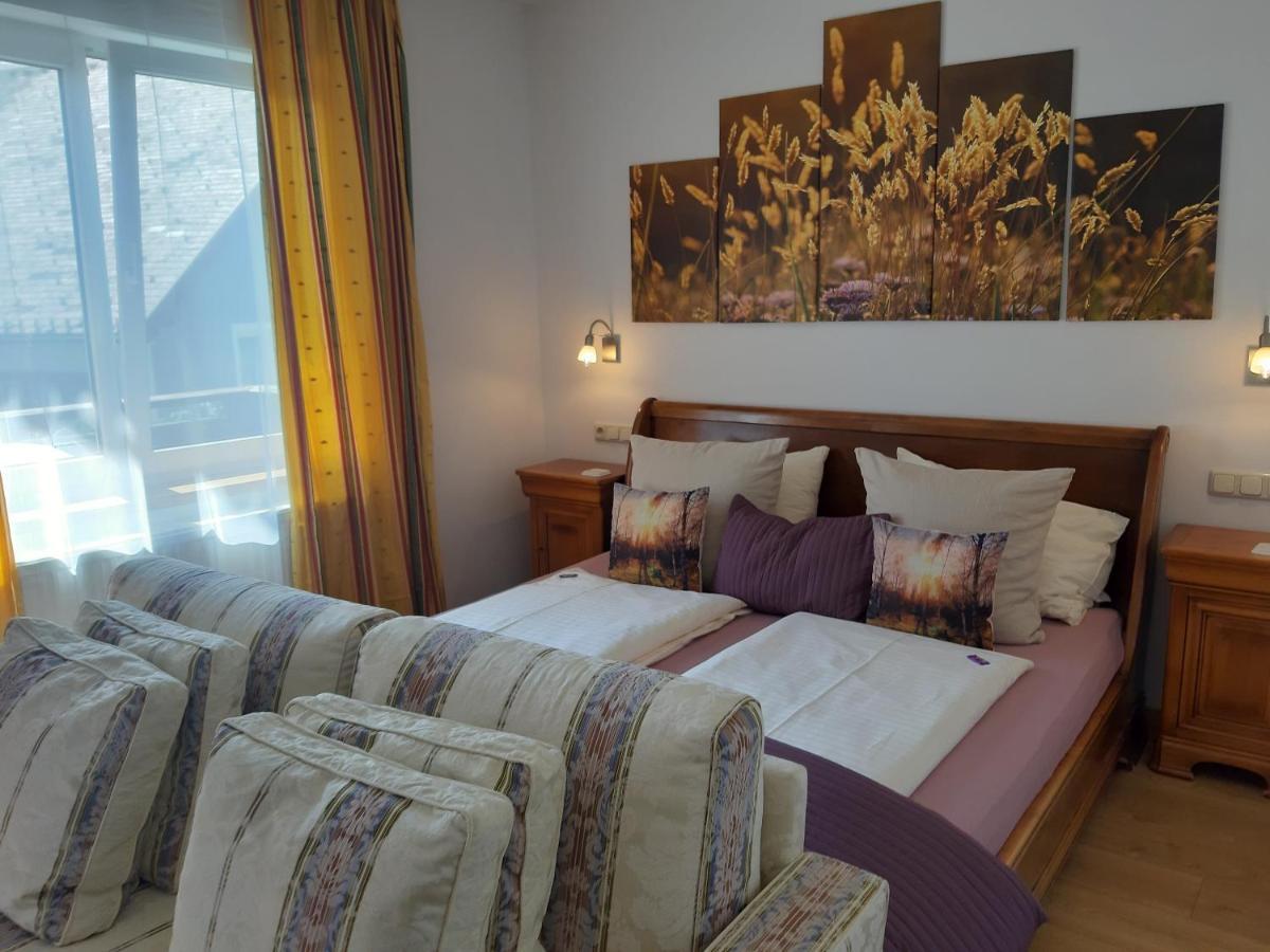 Platzhirsch Zur Alten Wagnerei Gastehaus Bed and Breakfast Saint Wolfgang Esterno foto